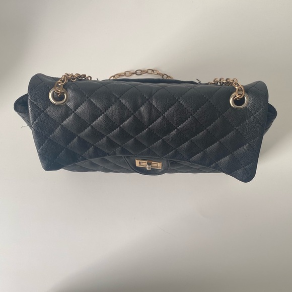 Black Quilted Purse - Picture 8 of 12